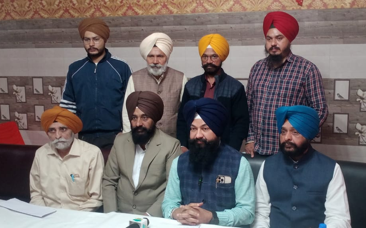Crores of Punjabis affected due to stoppage of purchase and sale of small plots and houses with NOC conditions: Jasvir Singh Garhi